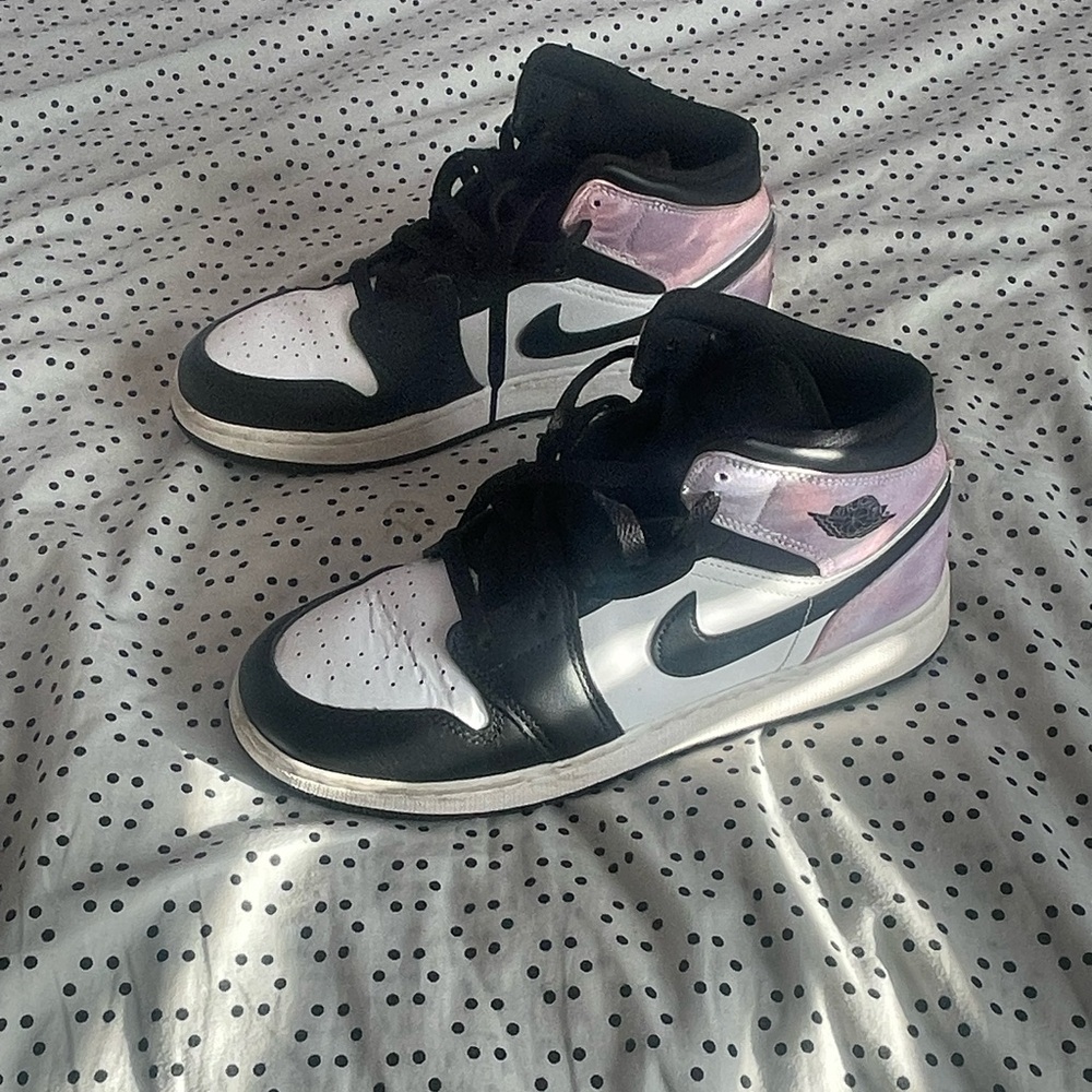 Jordan 1 Mid SE Zen Master (GS)